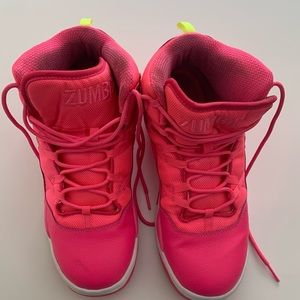 Zumba Air Funk High Top Shoes Pink Size 9 Lead/follow in your next Zumba class.